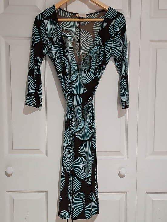 one clothing Dresses & Skirts - 🌊 One Clothing Geometric Wrap Dress Teal & Brown Stretchy Flowy Chic